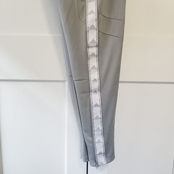 Adidas women track pants - Picture 3 of 7